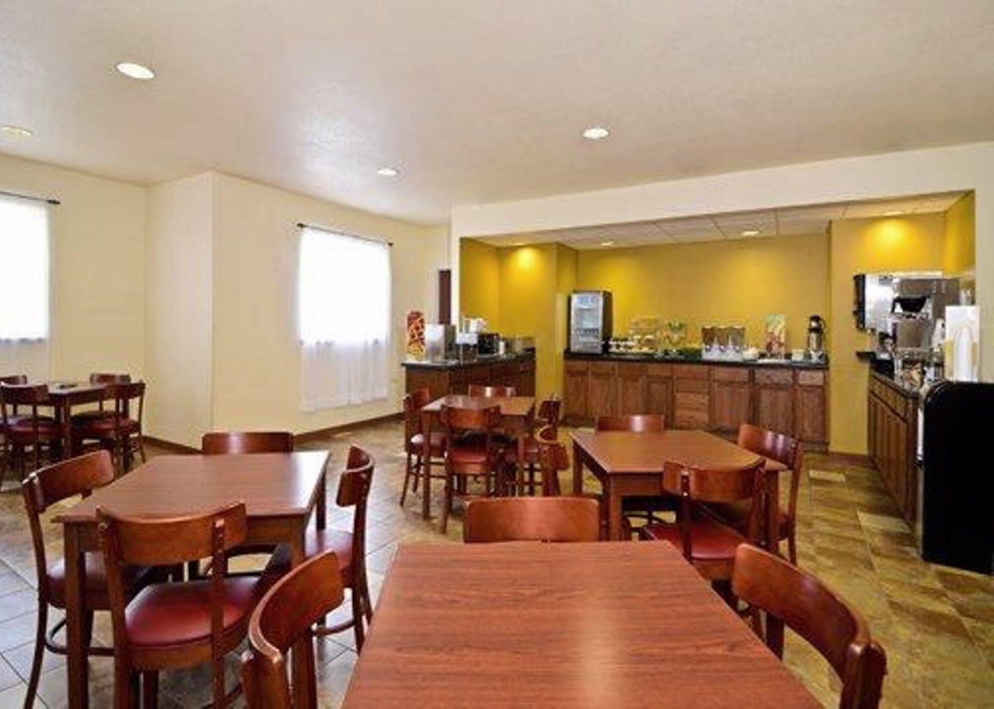 Quality Inn & Suites Park City Restaurante foto